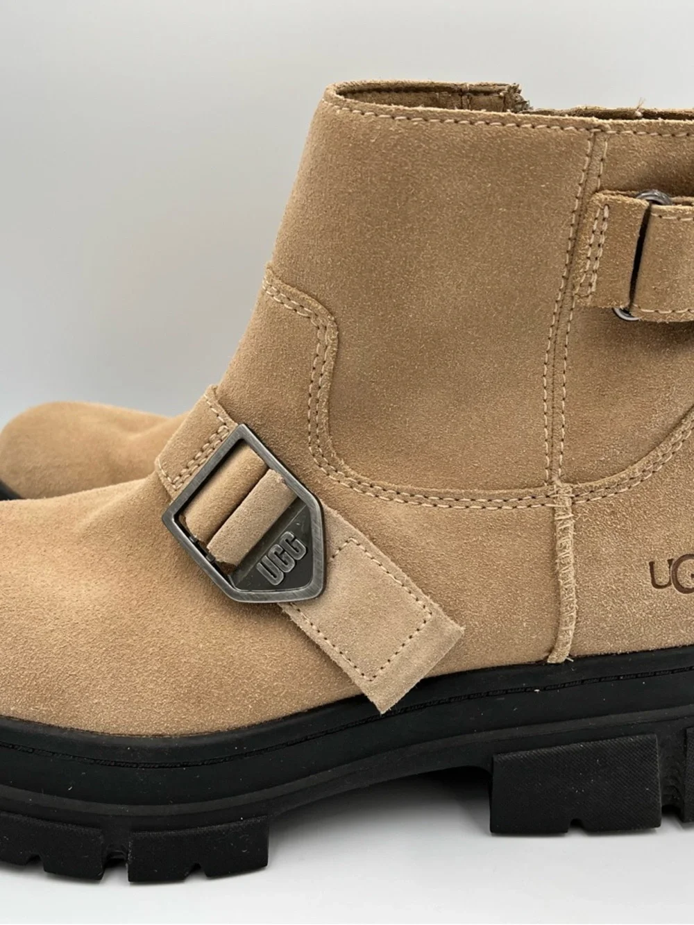 UGG gently used